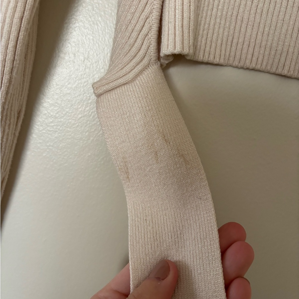 Zara Cream Ribbed Sweater - Picture 4 of 4